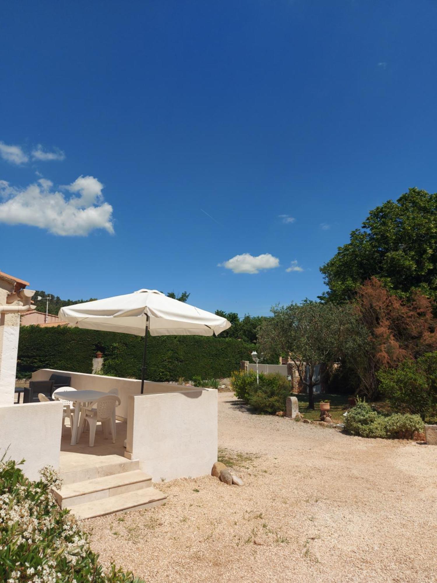 Casetta Provenzale Garéoult Exterior foto